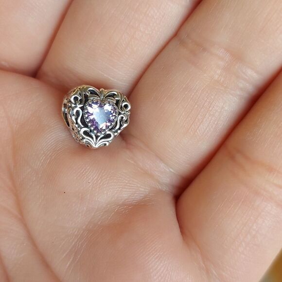 925 Sterling Silver Vintage Heart Charm - Picture 7 of 8